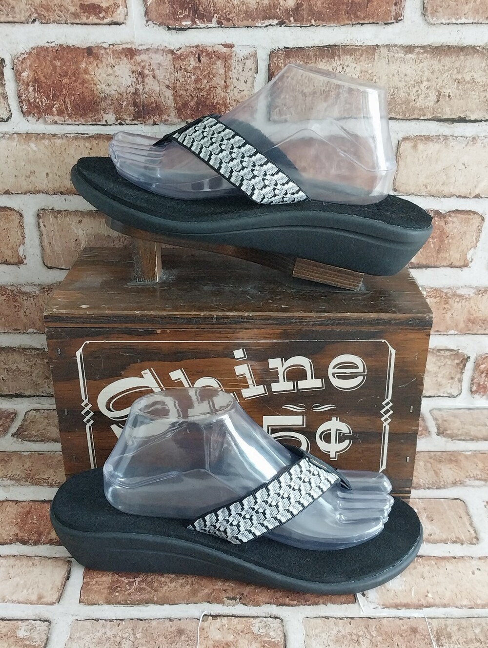 Pre-owned Teva Voya Wedge Sandals